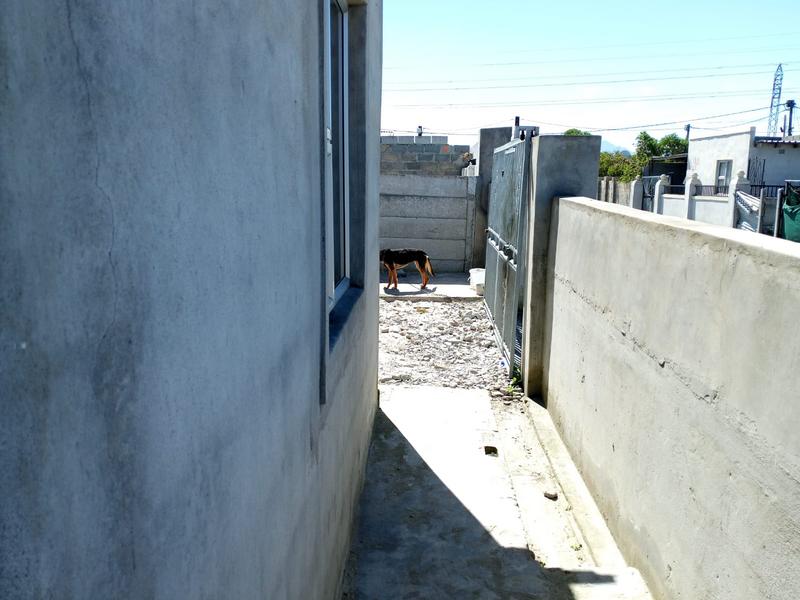 2 Bedroom Property for Sale in Sabata Dalindyebo Square Western Cape